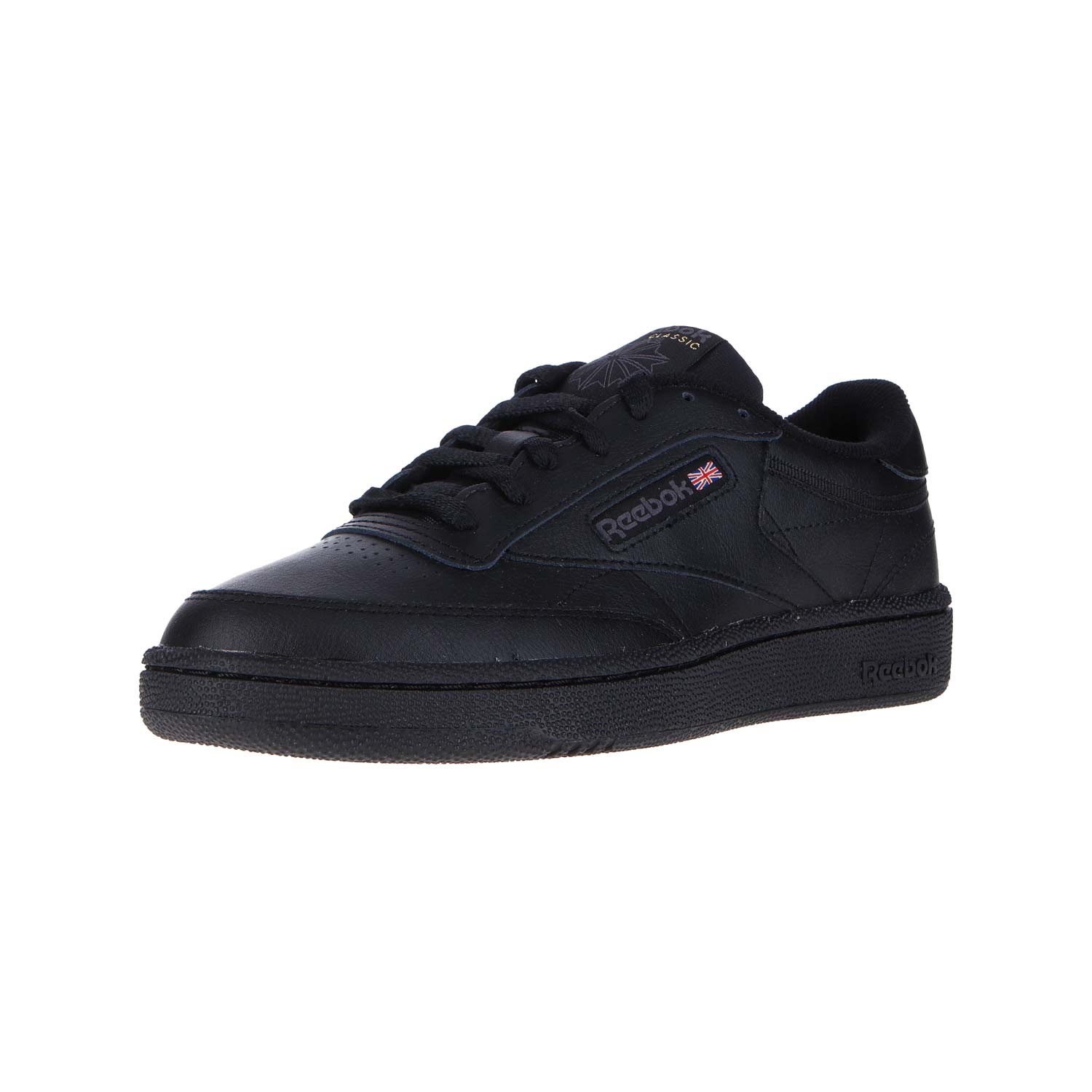 Der Reebok CLUB C 85 WMN/MN in Int-Black/Charcoal ist ein Low-Top-Sneaker mit einem Premium-Leder-Finish, strukturierter Sohle, schwarzen Schnürsenkeln und dem Reebok-Logo mit einer kleinen britischen Flagge an der Seite, die auf einem schlichten weißen Hintergrund gezeigt wird.