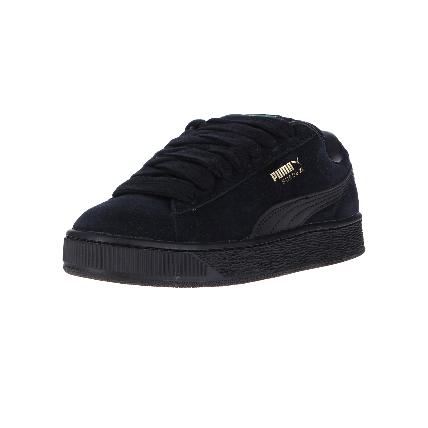 Der Suede XL WMN Puma Black-Puma Black von Puma ist ein schwarzer Sneaker mit einer dicken strukturierten Sohle, schwarzen Schnürsenkeln, goldenem Seitenbranding und hochwertigen Materialien aus Textil und Leder.