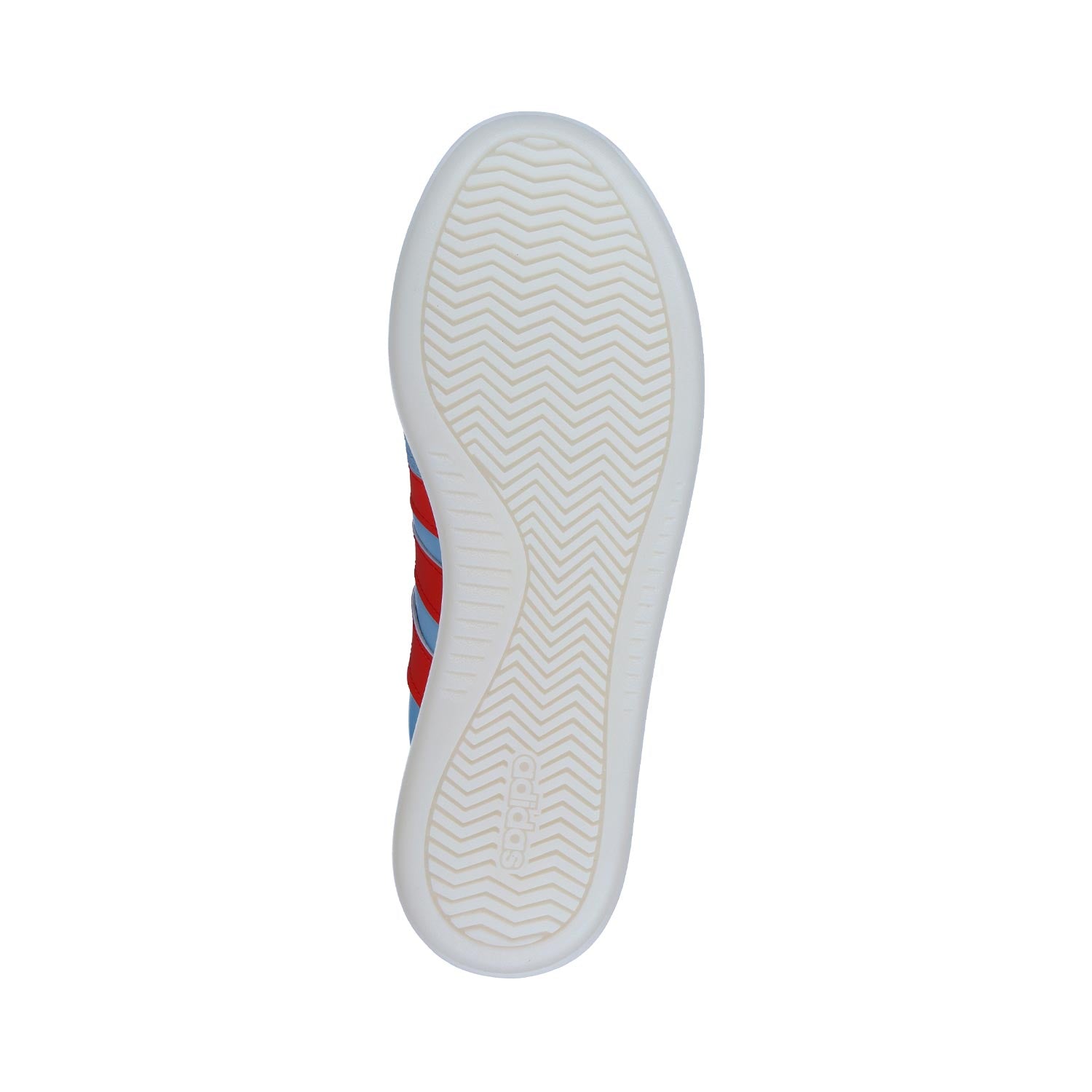 Die Abbildung zeigt die Sohle des Adidas BARREDA DECODE hellblau MN Sneakers mit weißem, strukturiertem Fischgrätenmuster und GORO-Prägung unten links. Rote und blaue Obermaterial-Andeutungen sorgen für sportlichen Style und hohen Komfort.