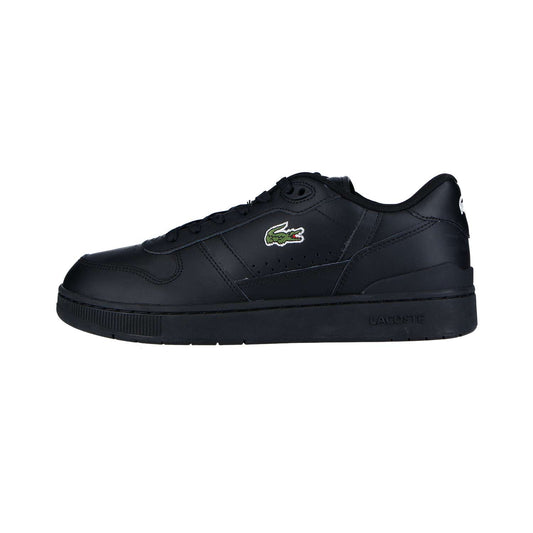 Der LACOSTE T-CLIP SET 224 2 SMA BLK/BLK MN ist ein schwarzer Low-Top-Sneaker mit dem charakteristischen grünen Krokodil-Logo, Lacoste-Prägung auf der flexiblen Gummisohle, schwarzen Schnürsenkeln und einem schlichten, minimalistischen Look für sportliche Eleganz.