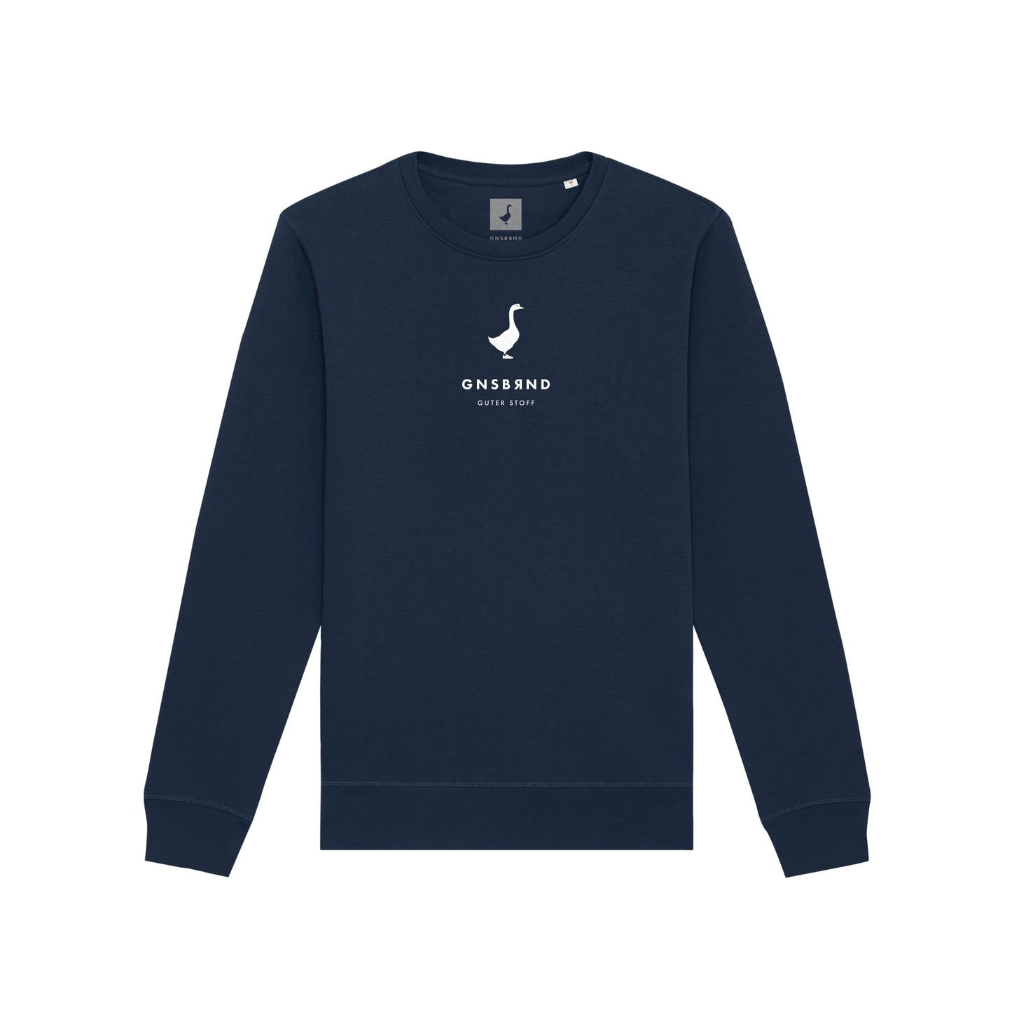 Das Der Stall Alexandersreut Crewneck ist ein marineblaues Bio-Baumwolle-Sweatshirt mit weißem Schwanenlogo und GNSSBND SINCE 2020-Schriftzug in der Mitte der Brust, flach auf weißem Grund.