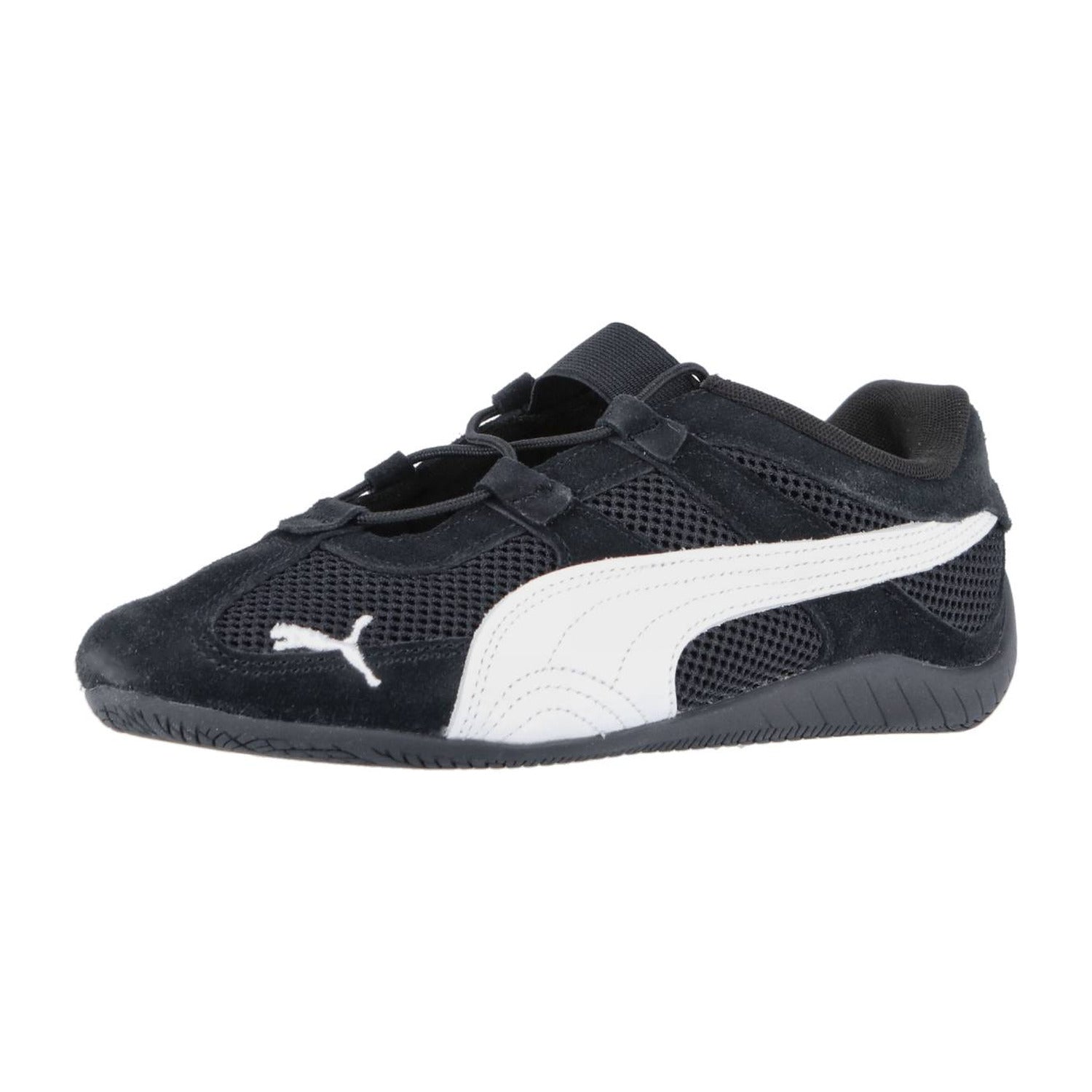 Der Puma Speedcat Summer Wns ist ein schwarzer Damensneaker mit weißem Logo und Streifen, Mesh-Einsätzen, Wildleder-Overlays und einer flachen Gummisohle.
