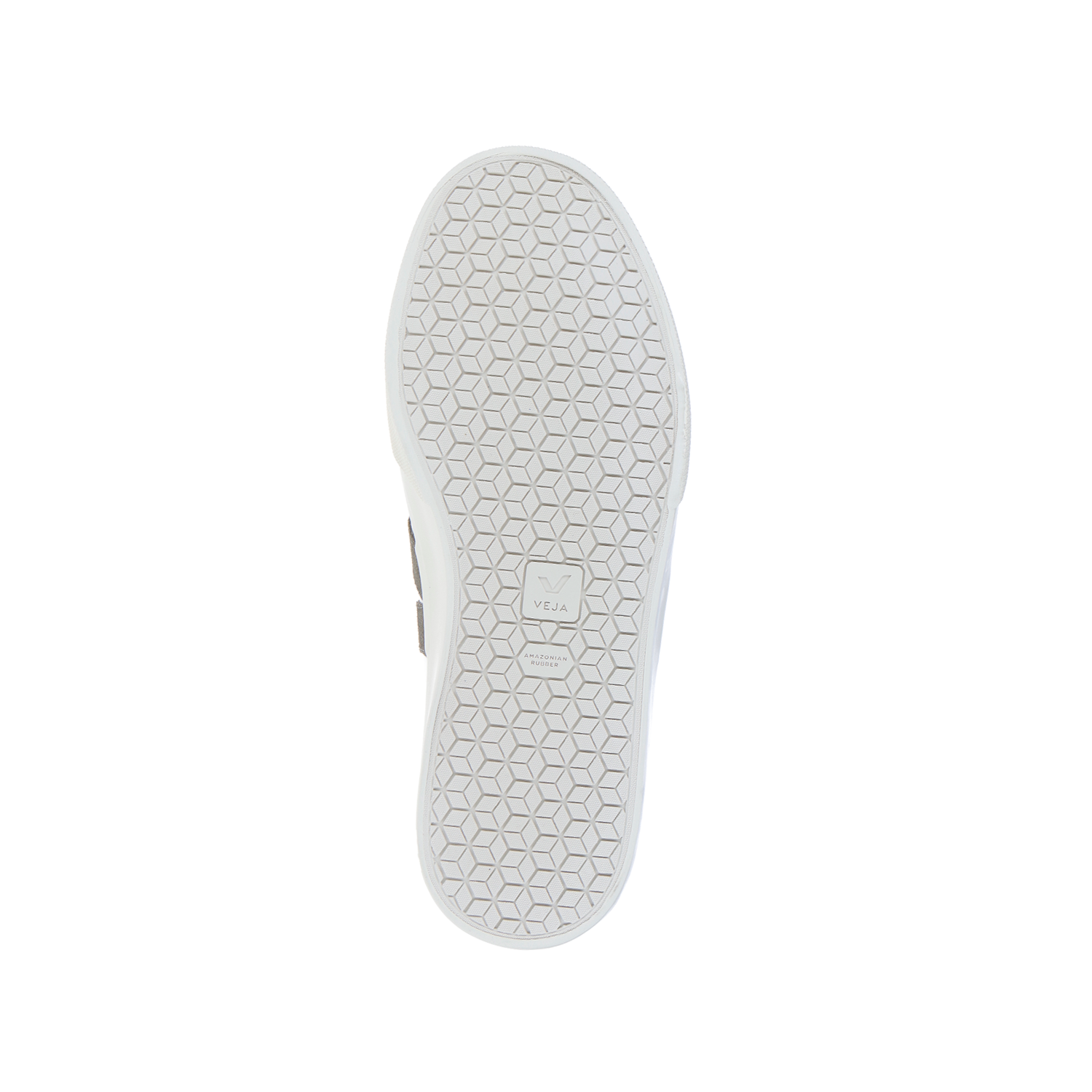 Das Bild zeigt die weiße Sohle des Sneakers CAMPO Extra White/Khaki von Veja mit einem sechseckigen Muster und der Prägung "VEJA" in einem zentralen Rechteck. Die aus chromfreiem Leder gefertigte Sohle erscheint vor einem schlichten weißen Hintergrund.