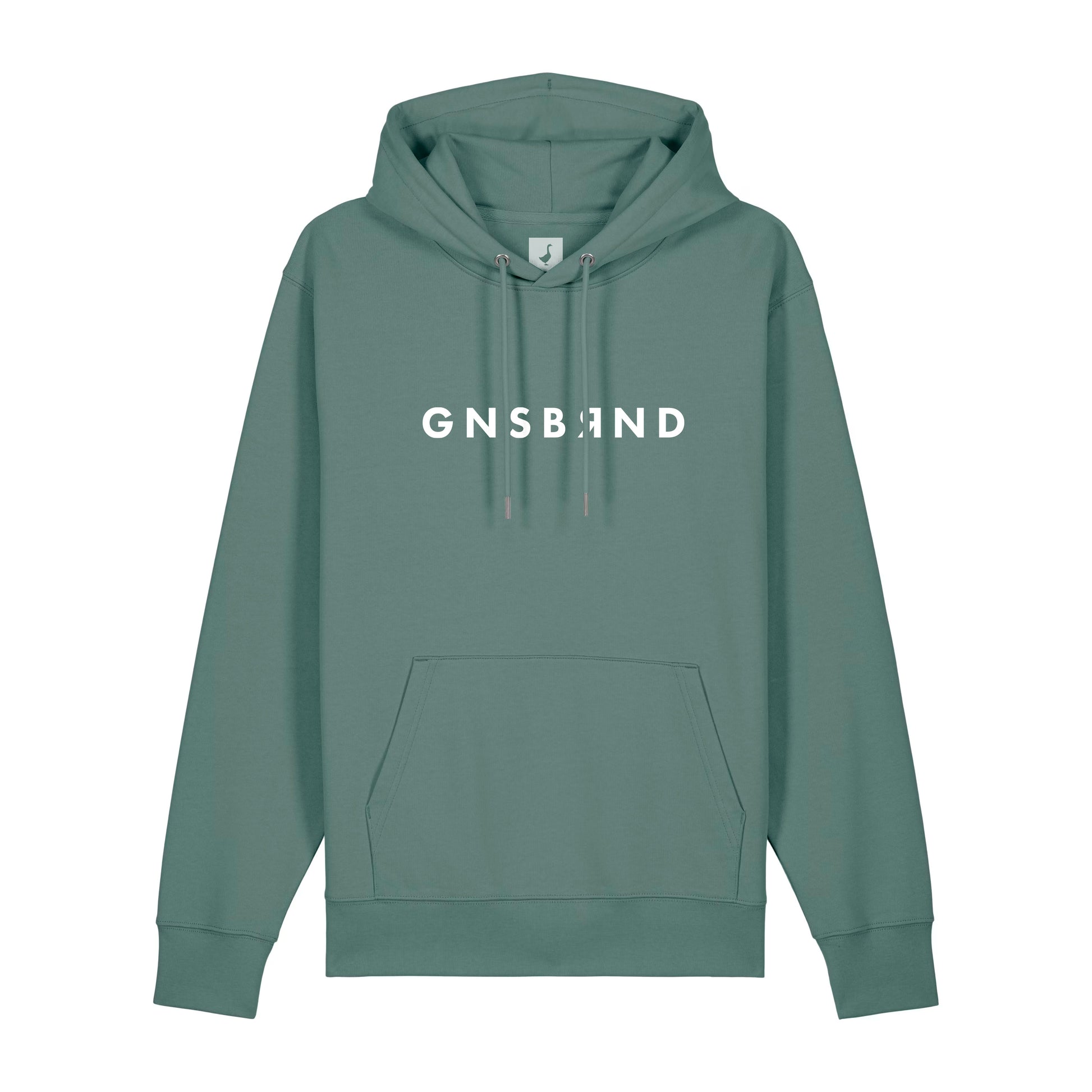 Der Aurach Hoodie von GNSBRND ist ein salbeigrüner, unisex-fit Pullover aus Bio-Baumwolle mit einer Fronttasche und weißem GNSBRND-Schriftzug auf der Brust.