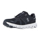 Der On CLOUD 6 ist ein schwarzer Sport-Sneaker mit weißer, gepolsterter Sohle, Mesh-Obermaterial und Schnürverschluss. Mit Schweizer Ingenieurskunst, CloudTec Dämpfung, segmentierten Laufflächen und einem kleinen weißen Logo bietet er herausragenden Komfort und Stil.