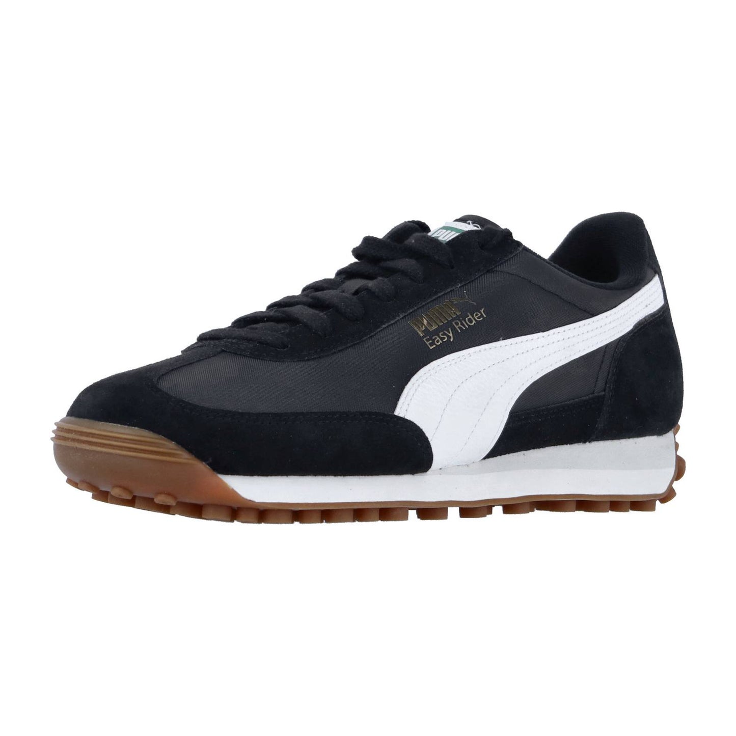 Der Puma Easy Rider Vintage Sneaker hat ein schwarz-weißes Design mit weißem Puma-Streifen, schwarzen Wildleder-Overlays und einer braunen Gummisohle, die an den klassischen 70er-Jahre-Laufstil erinnert.