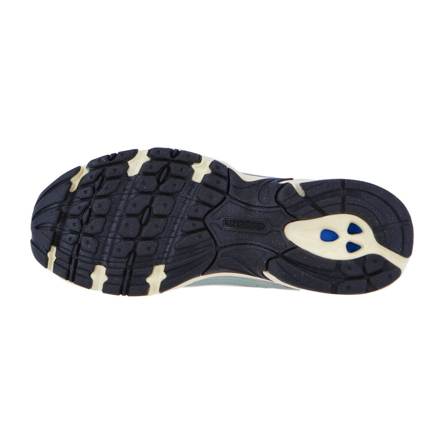 Das Bild zeigt die schwarze Gummisohle des New Balance U530V1, die ein Profil mit cremefarbenen Details, ABZORB-Dämpfung und drei blaue Ovale im Fersenbereich aufweist.